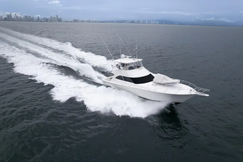 2010 Viking 60 Convertible Yacht For Sale in Panama City 2010 Viking 60 Convertible Yacht For Sale in Panama City
