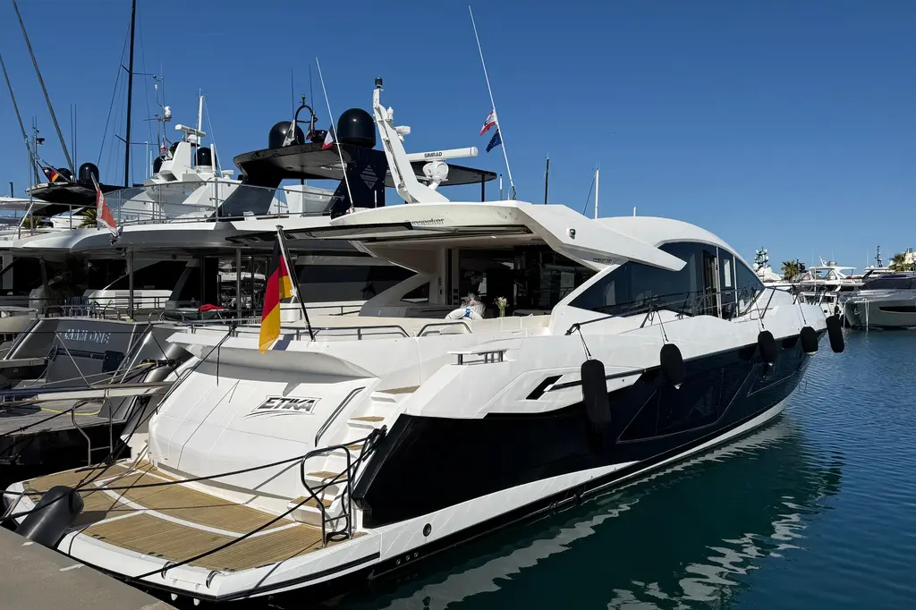 ETIKA 2019 Sunseeker Predator 74 Yacht For Sale in Beaulieu-sur-Mer ETIKA 2019 Sunseeker Predator 74 Yacht For Sale in Beaulieu-sur-Mer