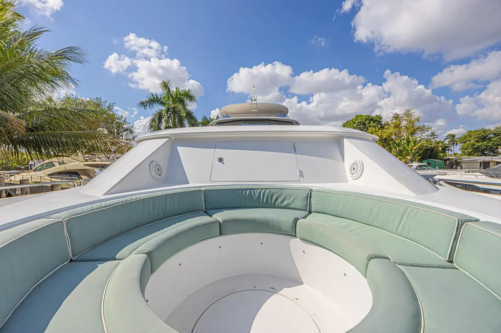 Cerca Trova 2011 Westport 112 Yacht For Sale in Fort Lauderdale FL Cerca Trova 2011 Westport 112 Yacht For Sale in Fort Lauderdale FL
