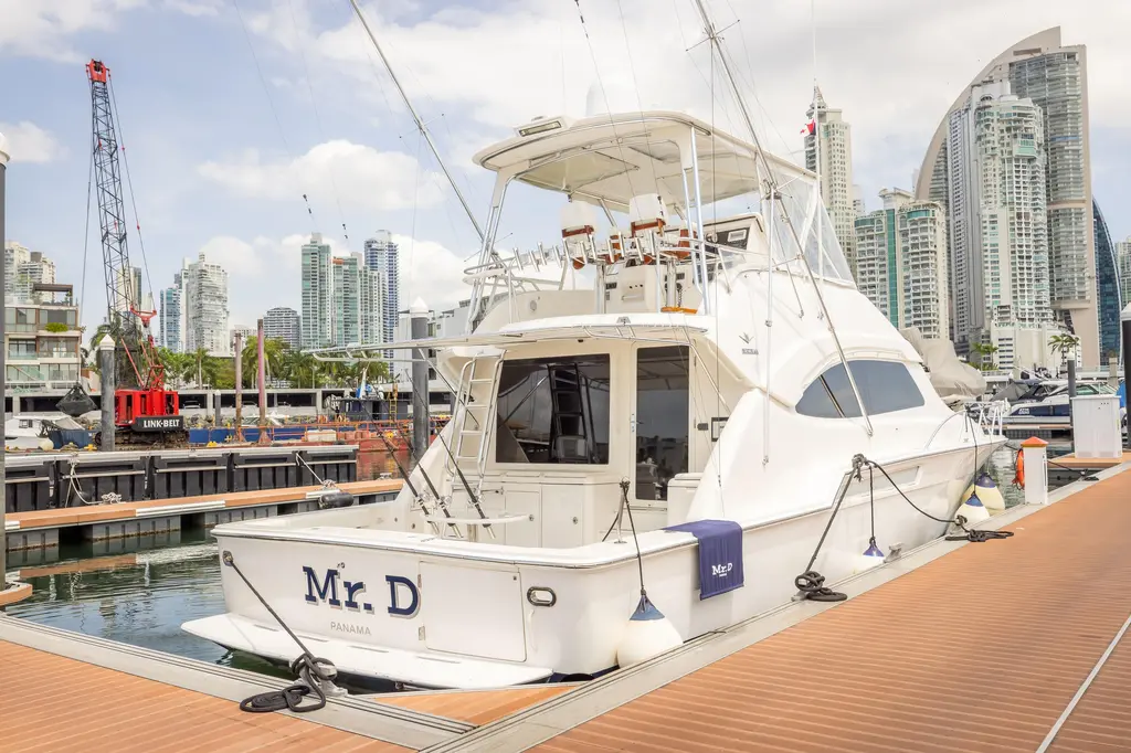 2009 Bertram 510 Convertible Yacht For Sale in Panama City 2009 Bertram 510 Convertible Yacht For Sale in Panama City