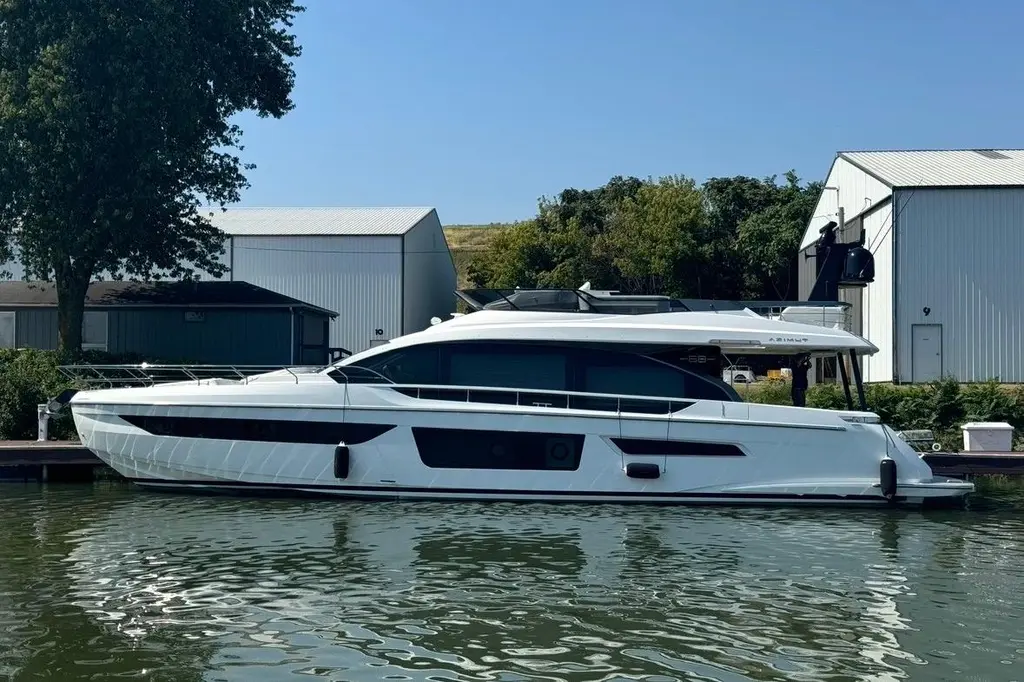 2023 Azimut Fly 68 Yacht For Sale in Dolton IL 2023 Azimut Fly 68 Yacht For Sale in Dolton IL