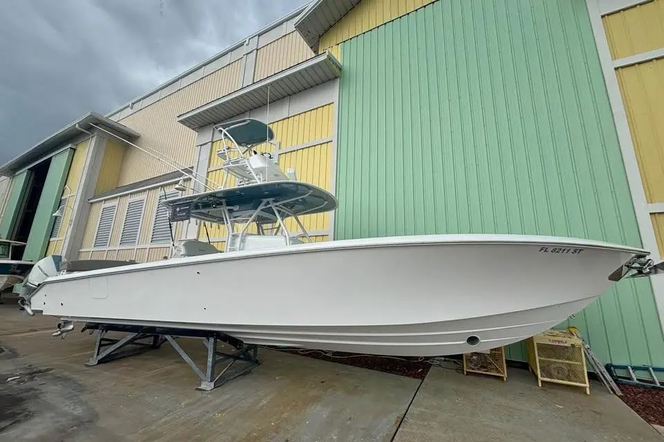  2021 Bahama 41 Yacht For Sale in Dunedin FL