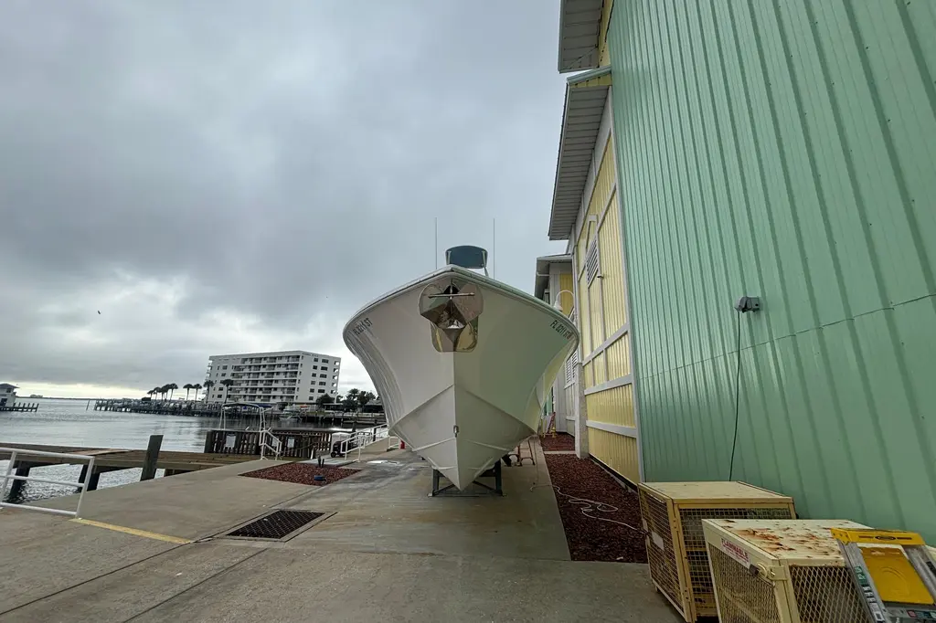  2021 Bahama 41 Yacht For Sale in Dunedin FL