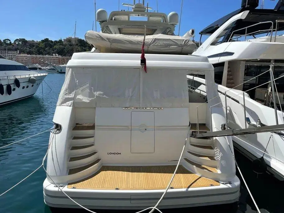  2010 Sanlorenzo 88 Yacht For Sale in Monaco 