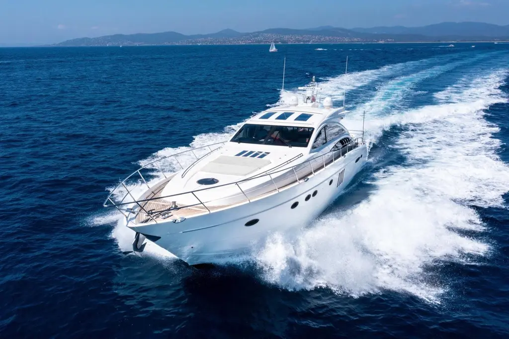 2008 Princess V70 Yacht For Sale in Antibes 2008 Princess V70 Yacht For Sale in Antibes