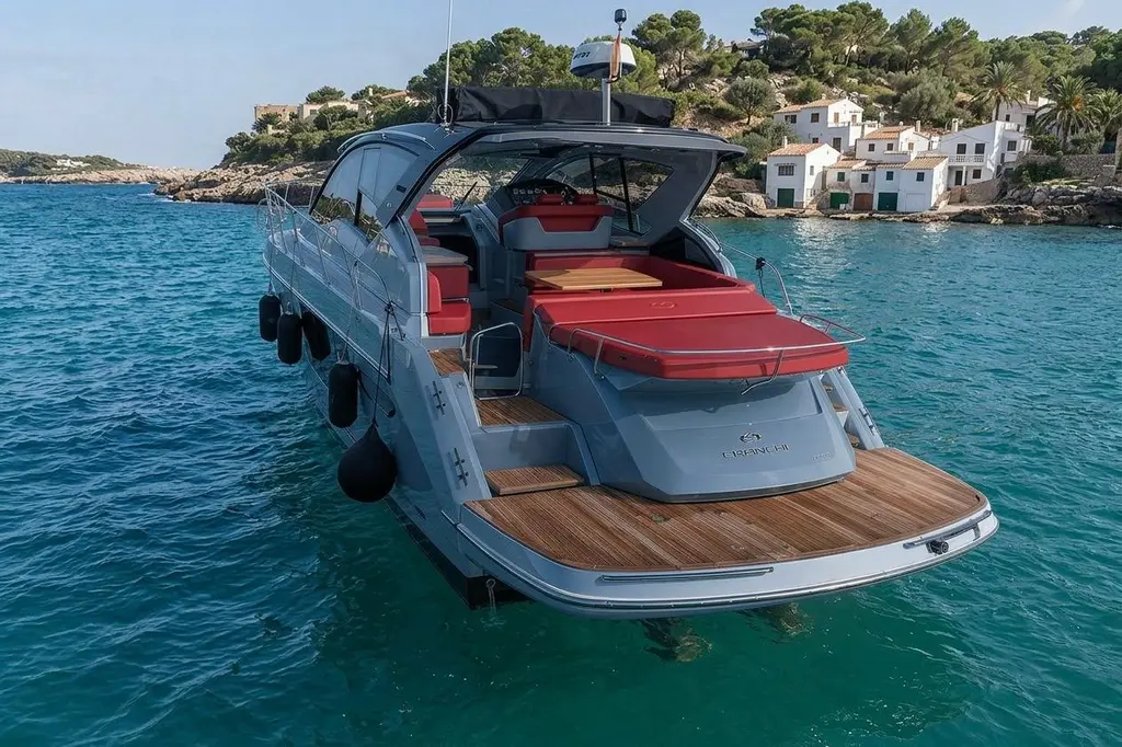 Cranchi 2021 Cranchi M44 HT Yacht For Sale in Varna Cranchi 2021 Cranchi M44 HT Yacht For Sale in Varna