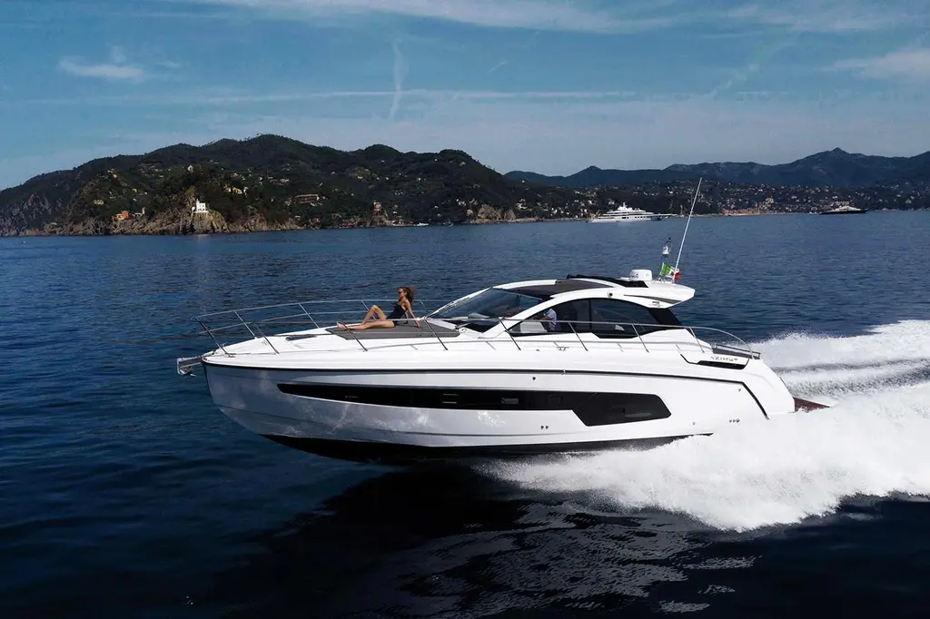 2021 Azimut Atlantis 45 Yacht For Sale in Coconut Grove FL 2021 Azimut Atlantis 45 Yacht For Sale in Coconut Grove FL