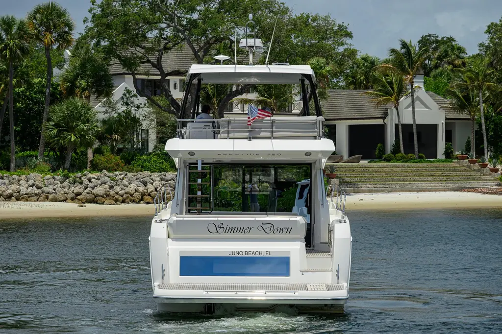 Simmer Down 2021 Prestige 520 Yacht For Sale in Juno Beach FL Simmer Down 2021 Prestige 520 Yacht For Sale in Juno Beach FL