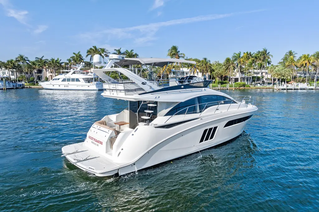 2014 Sea Ray 510 Fly Yacht For Sale in Aventura FL 2014 Sea Ray 510 Fly Yacht For Sale in Aventura FL