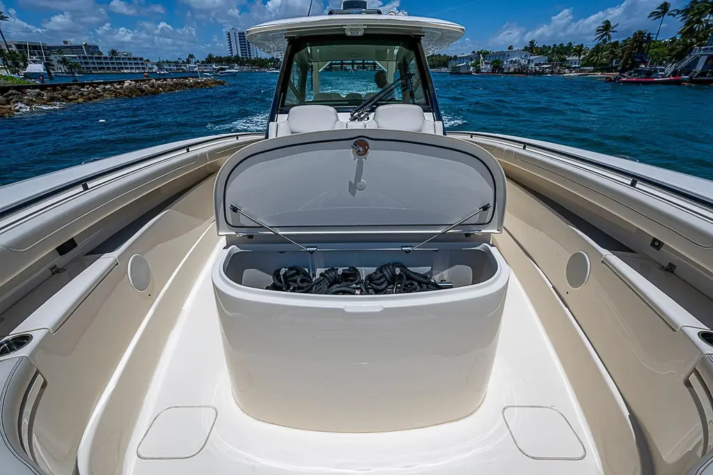 2025 Scout 425 LXF Yacht For Sale in Boca Raton FL 2025 Scout 425 LXF Yacht For Sale in Boca Raton FL