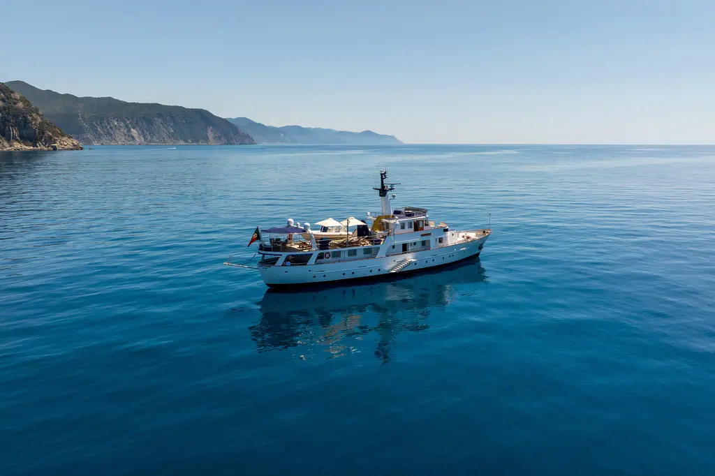 LADY ECOSSE 1962  Round Stern 32 Yacht For Sale in Lavagna IT-GE