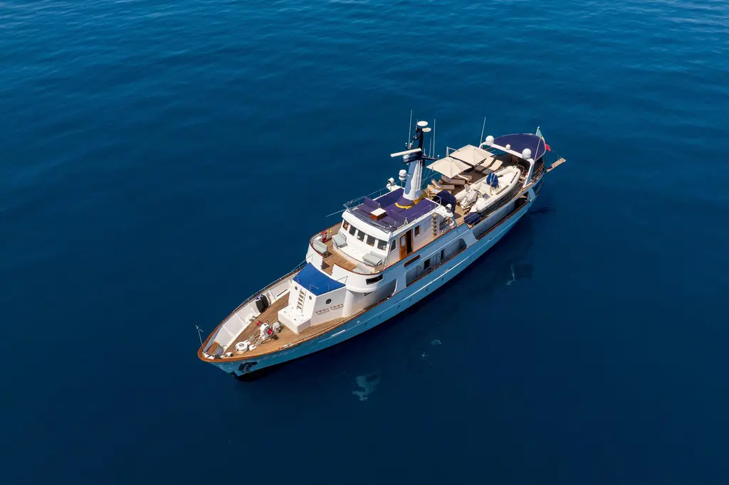 LADY ECOSSE 1962  Round Stern 32 Yacht For Sale in Lavagna IT-GE