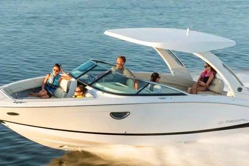 REGAL LX6 2026 Regal LX6 Yacht For Sale in Dubai REGAL LX6 2026 Regal LX6 Yacht For Sale in Dubai