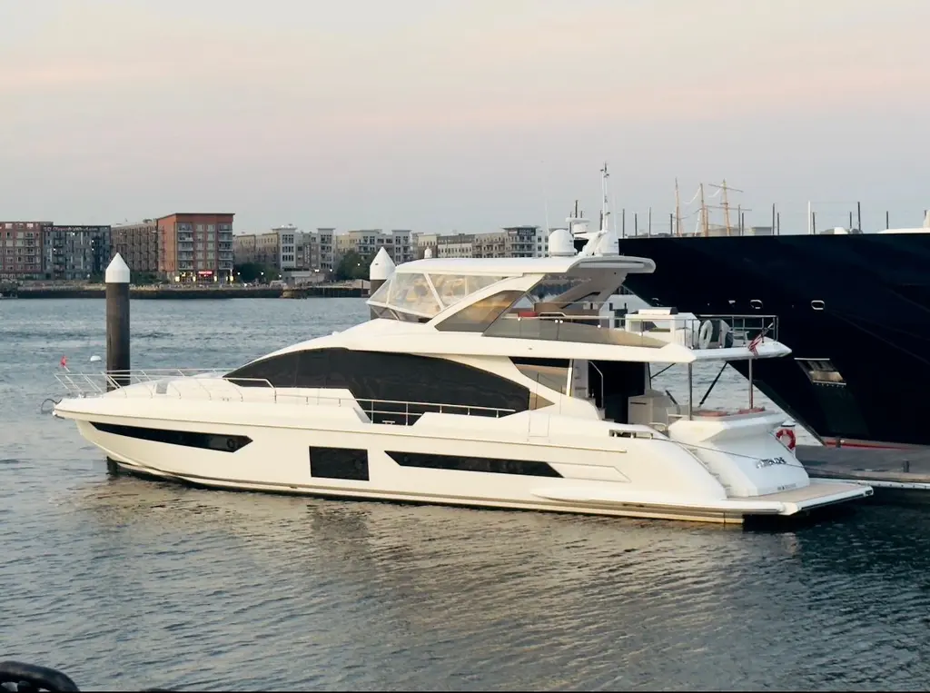 J SEA V 2022 Hunt Yachts Hunt Ocean 76EP Yacht For Sale in Stuart FL J SEA V 2022 Hunt Yachts Hunt Ocean 76EP Yacht For Sale in Stuart FL