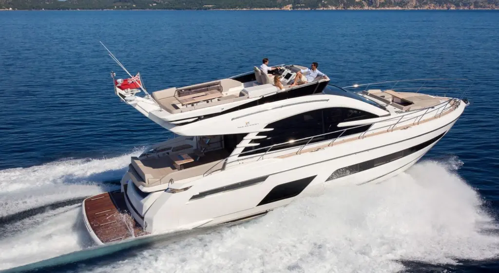 2019 Fairline Squadron 53 Yacht For Sale in Hong Kong 2019 Fairline Squadron 53 Yacht For Sale in Hong Kong