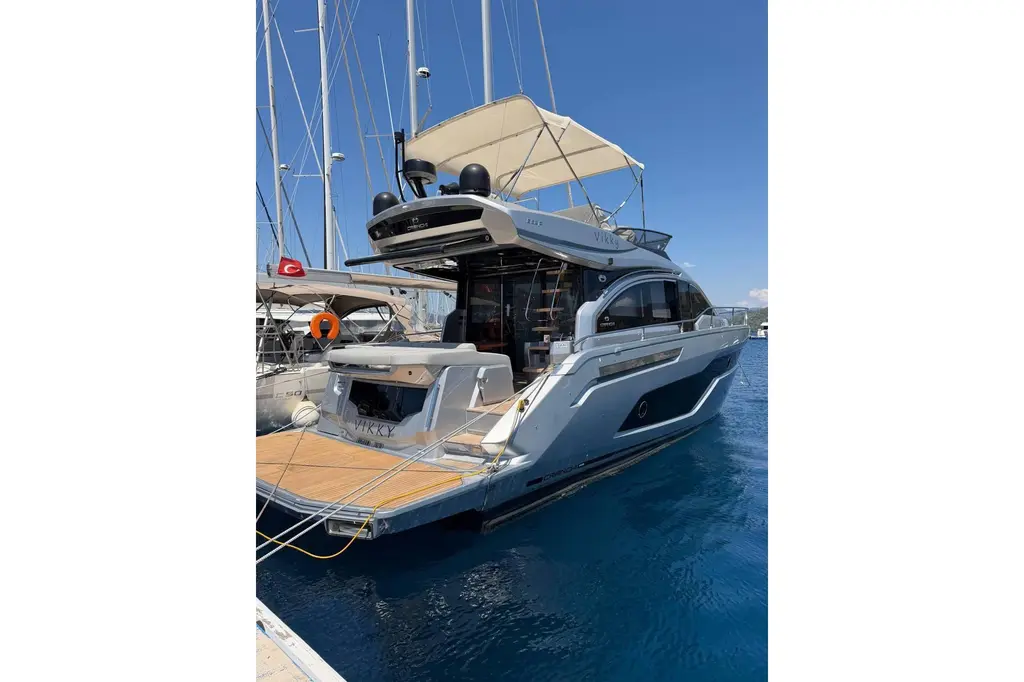 2018 Cranchi E 52 Fly Yacht For Sale in Keş 2018 Cranchi E 52 Fly Yacht For Sale in Keş