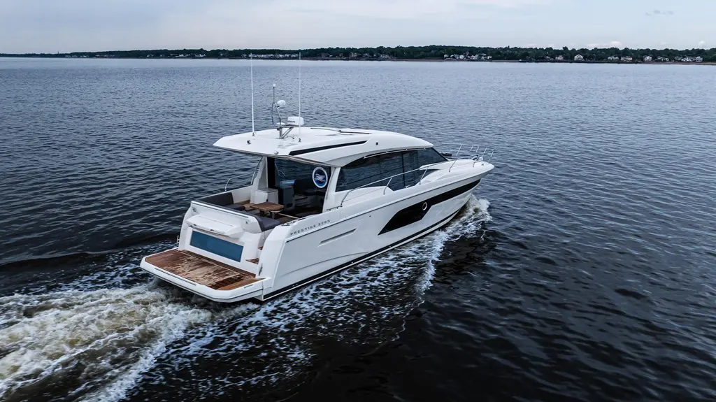 IN STOCK 2023 Prestige 520S Yacht For Sale in Staten Island NY IN STOCK 2023 Prestige 520S Yacht For Sale in Staten Island NY