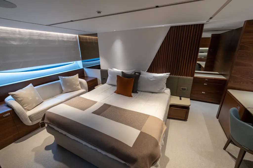 YachtQuarters Y72 2027 Princess Y72 - 1 Eighth Share Yacht For Sale in Palma 