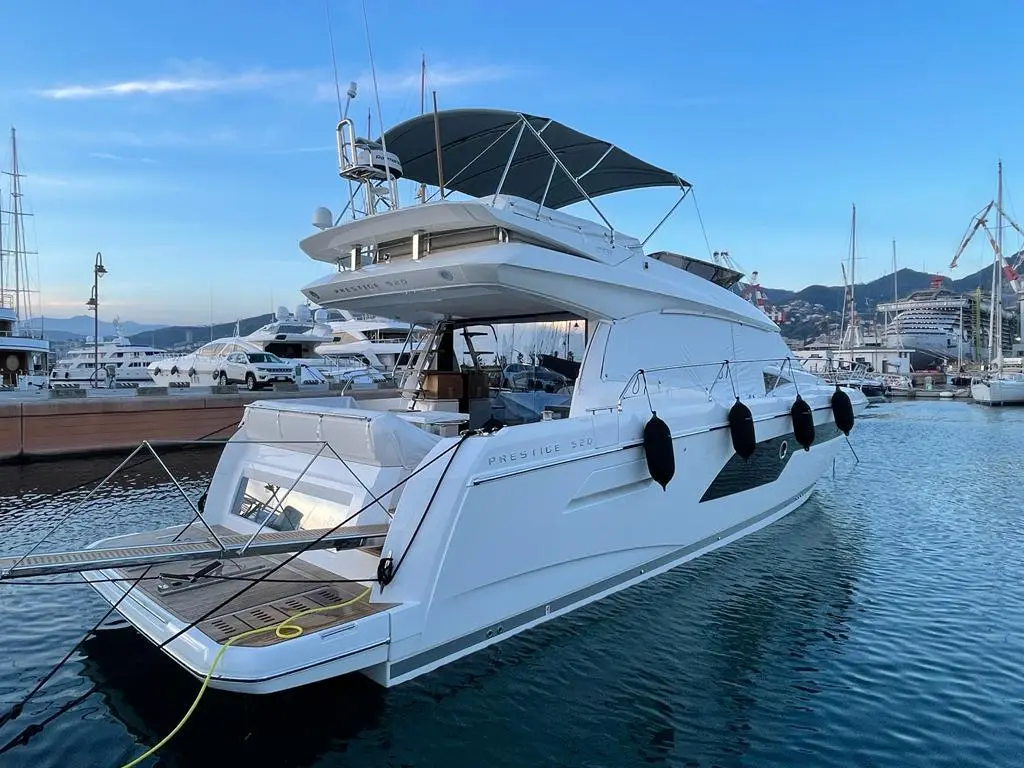 2022 Prestige 520 Yacht For Sale in Piraeus 2022 Prestige 520 Yacht For Sale in Piraeus