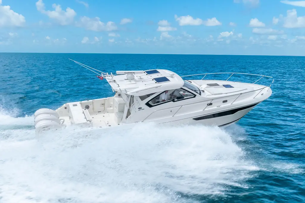2026 Pursuit OS 405 Offshore Yacht For Sale in Miami FL 2026 Pursuit OS 405 Offshore Yacht For Sale in Miami FL