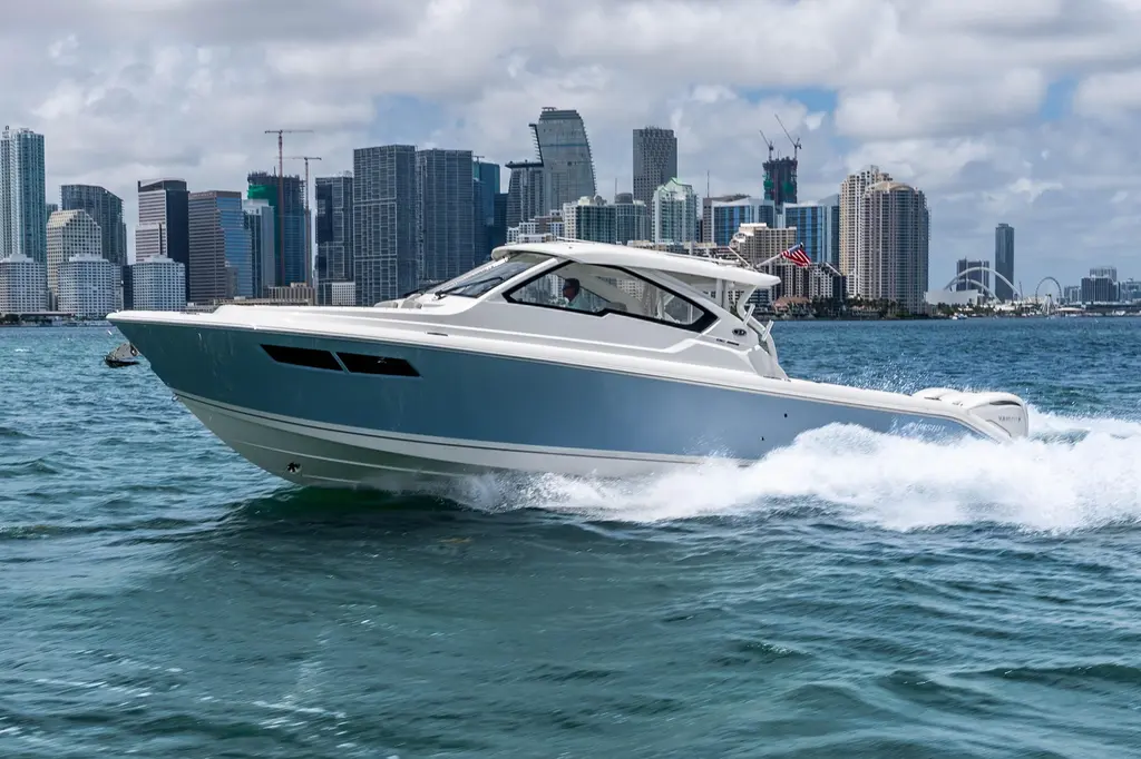 2026 Pursuit DC 365 Dual Console Yacht For Sale in Miami FL 2026 Pursuit DC 365 Dual Console Yacht For Sale in Miami FL