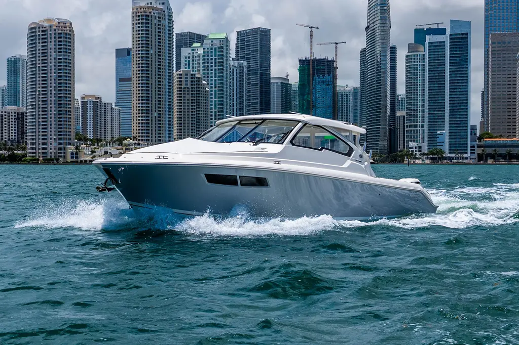 2026 Pursuit DC 365 Dual Console Yacht For Sale in Miami FL 2026 Pursuit DC 365 Dual Console Yacht For Sale in Miami FL