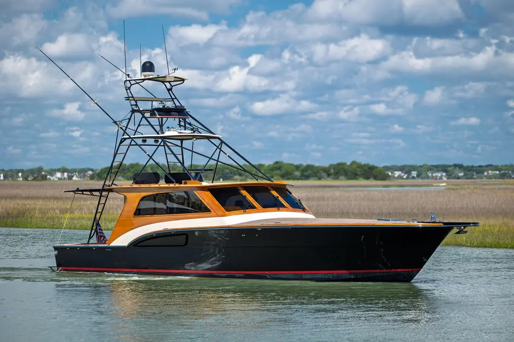 B 2003 Donzi R58 Express Yacht For Sale in Charleston SC B 2003 Donzi R58 Express Yacht For Sale in Charleston SC