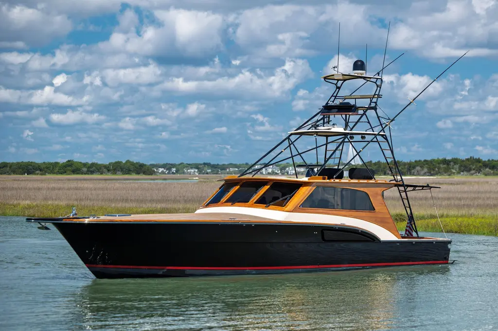 B 2003 Donzi R58 Express Yacht For Sale in Charleston SC B 2003 Donzi R58 Express Yacht For Sale in Charleston SC