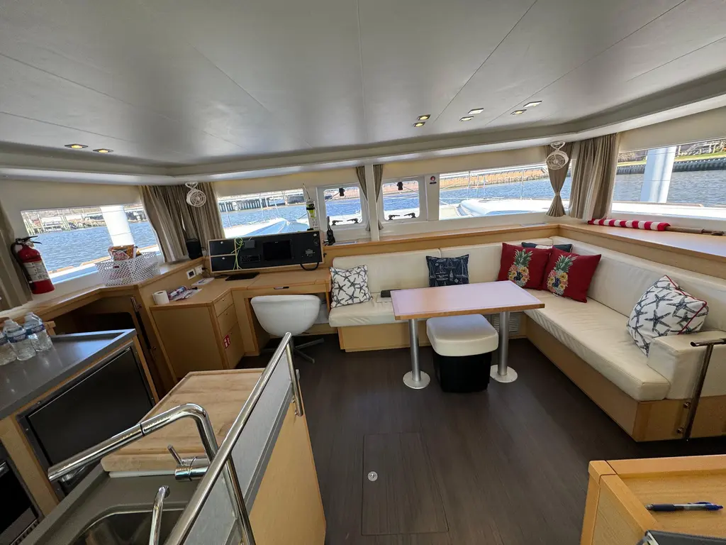 LOCURA 2016 Lagoon 450 Yacht For Sale in Seabrook TX LOCURA 2016 Lagoon 450 Yacht For Sale in Seabrook TX