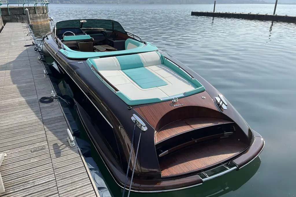 2022 Riva Anniversario Yacht For Sale in Sarnico IT-BG 2022 Riva Anniversario Yacht For Sale in Sarnico IT-BG