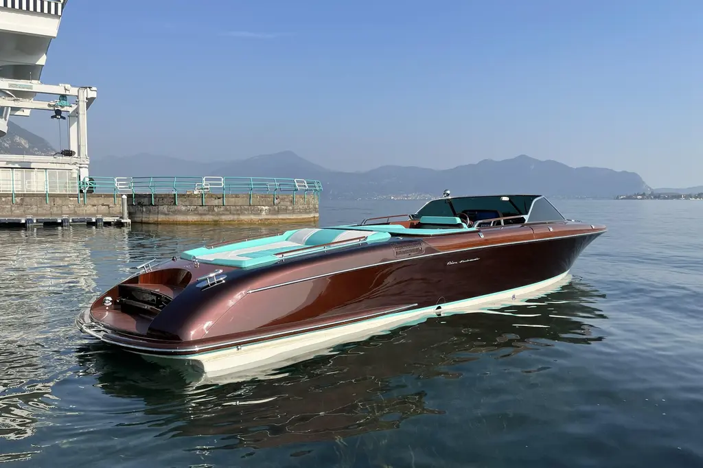 2022 Riva Anniversario Yacht For Sale in Sarnico IT-BG 2022 Riva Anniversario Yacht For Sale in Sarnico IT-BG