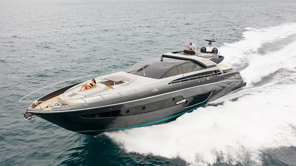 MOVIN DAY 2017 Riva 88' Domino Super Yacht For Sale in Fort Lauderdale FL MOVIN DAY 2017 Riva 88' Domino Super Yacht For Sale in Fort Lauderdale FL
