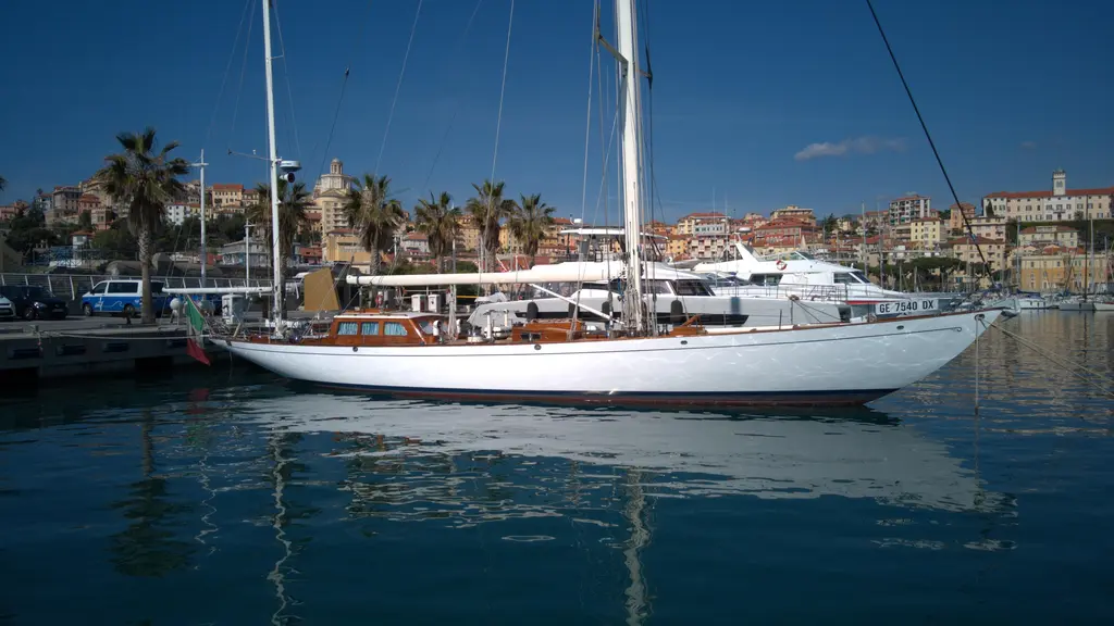 WINDIGO 1956 Hinckley ocean racer Yacht For Sale in Imperia WINDIGO 1956 Hinckley ocean racer Yacht For Sale in Imperia