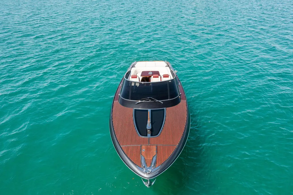 CARPE VITA 2022 Riva 38' Rivamare Yacht For Sale in Miami FL