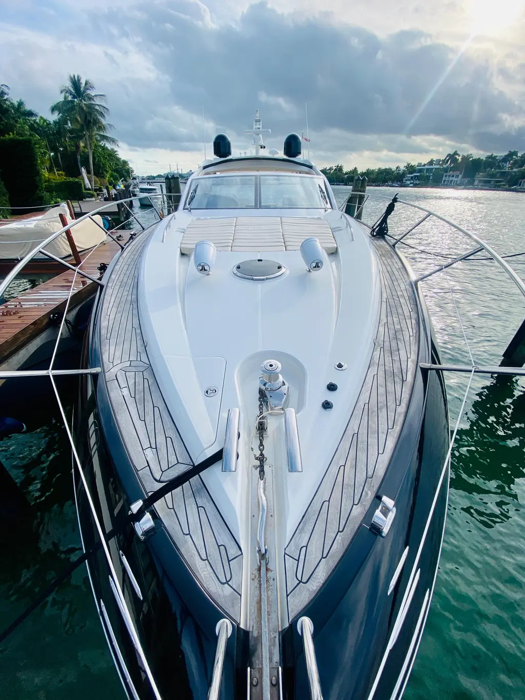 ESSENCE 2010 Sunseeker Predator 60 Yacht For Sale in Miami Beach FL ESSENCE 2010 Sunseeker Predator 60 Yacht For Sale in Miami Beach FL