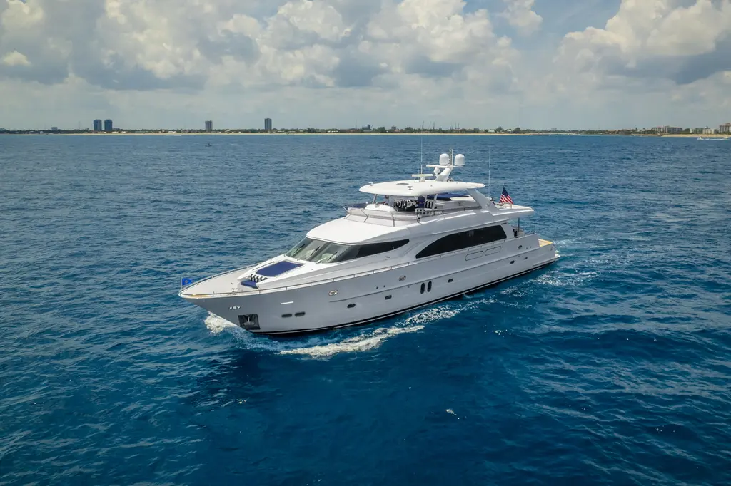 BAD DADDY 2005 Horizon 94 Motor Yacht Yacht For Sale in Palm Beach FL BAD DADDY 2005 Horizon 94 Motor Yacht Yacht For Sale in Palm Beach FL