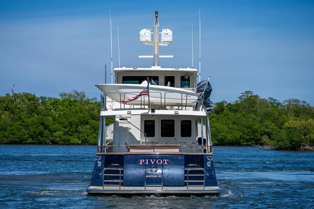 PIVOT 2013 Marlow Explorer Enclosed Bridge (CB) Yacht For Sale in Hobe Sound FL PIVOT 2013 Marlow Explorer Enclosed Bridge (CB) Yacht For Sale in Hobe Sound FL