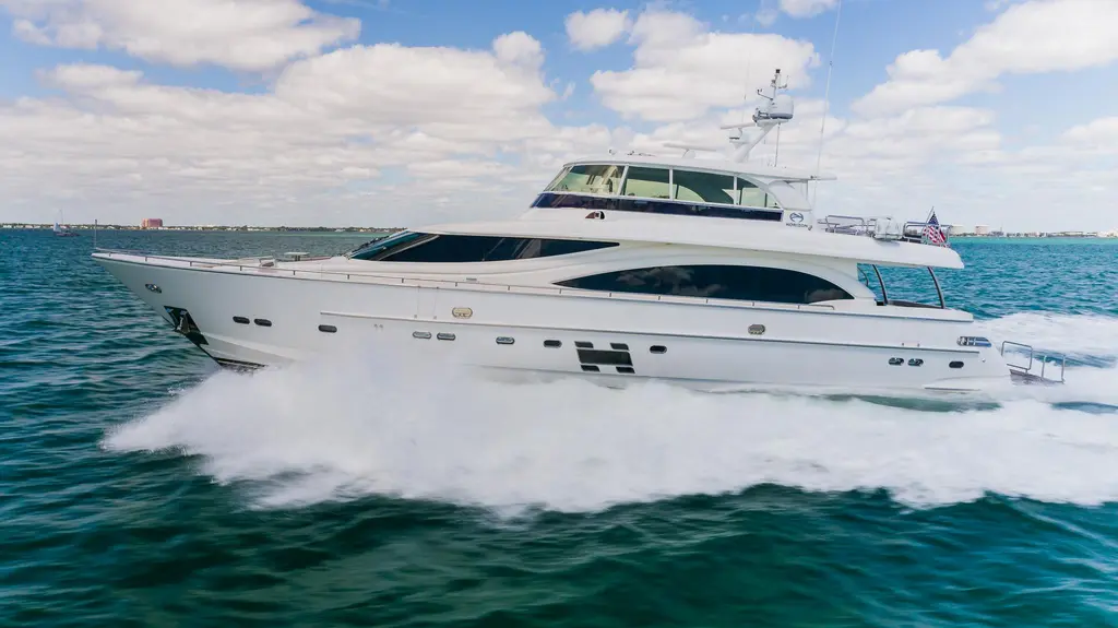 SATORI 2016 Horizon E88 Yacht For Sale in Miami FL SATORI 2016 Horizon E88 Yacht For Sale in Miami FL