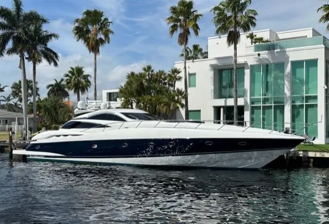 Interim 2002 Sunseeker 75 Predator Yacht For Sale in Fort Lauderdale FL Interim 2002 Sunseeker 75 Predator Yacht For Sale in Fort Lauderdale FL
