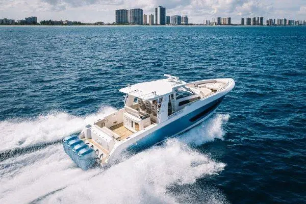2017 Boston Whaler 42 OUTRAGE Yacht For Sale in Fort Lauderdale FL 2017 Boston Whaler 42 OUTRAGE Yacht For Sale in Fort Lauderdale FL