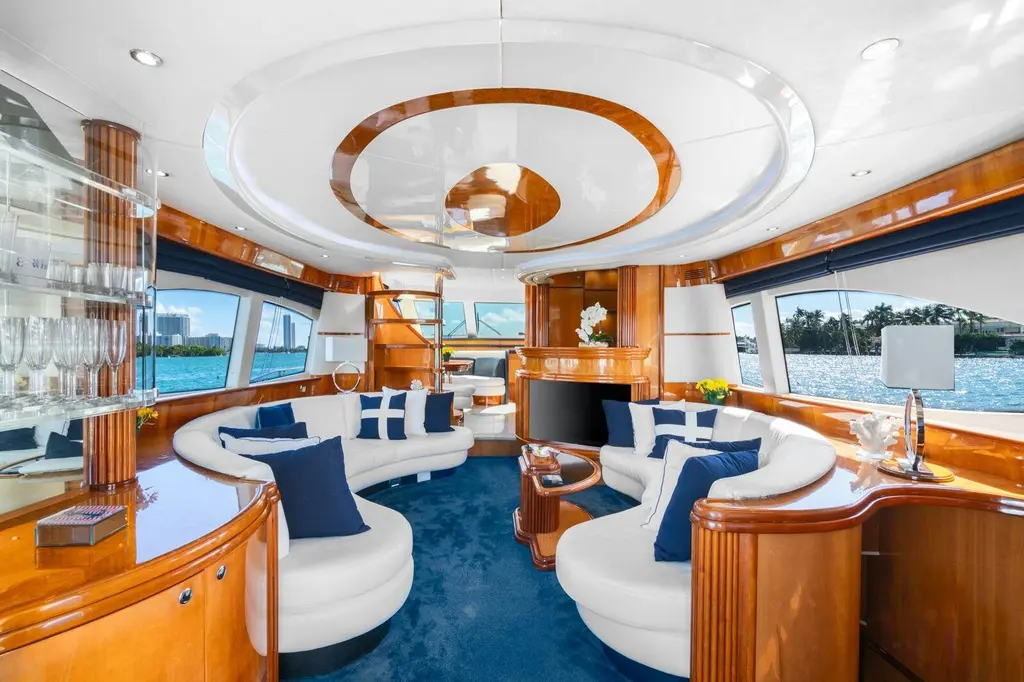2001 Azimut 70 Sea Jet Yacht For Sale in Miami Beach FL 2001 Azimut 70 Sea Jet Yacht For Sale in Miami Beach FL
