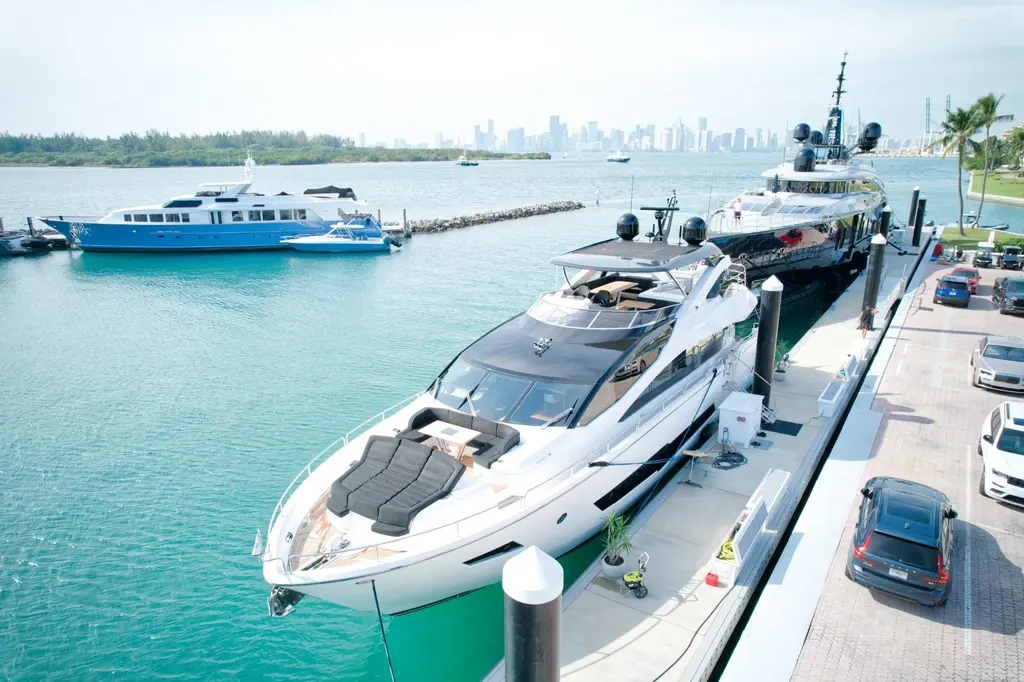 Alexa 2018 Sunseeker 86 Yacht Yacht For Sale in Miami Beach FL Alexa 2018 Sunseeker 86 Yacht Yacht For Sale in Miami Beach FL