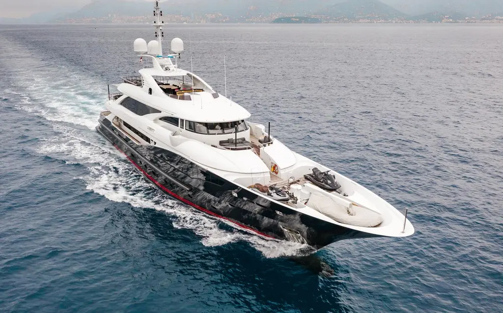 LIBERTY 2011 ISA ISA 500 Yacht For Sale in Viareggio IT-LU LIBERTY 2011 ISA ISA 500 Yacht For Sale in Viareggio IT-LU