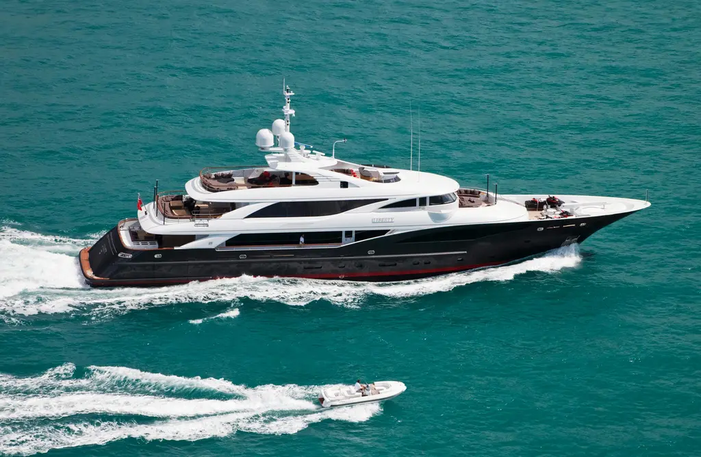LIBERTY 2011 ISA ISA 500 Yacht For Sale in Viareggio IT-LU LIBERTY 2011 ISA ISA 500 Yacht For Sale in Viareggio IT-LU