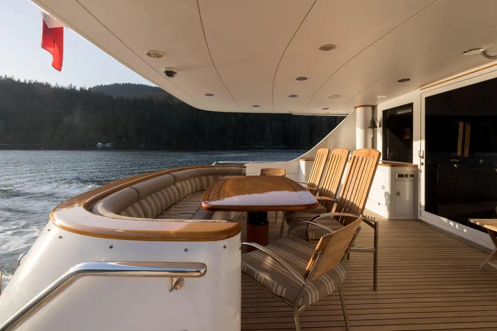 REPOSADO 2000 Westport Crescent Yacht For Sale in Vancouver BC REPOSADO 2000 Westport Crescent Yacht For Sale in Vancouver BC