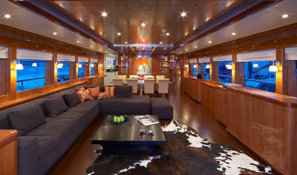 2027 Johnson 110 Motor Yacht Yacht For Sale in Newport Beach 2027 Johnson 110 Motor Yacht Yacht For Sale in Newport Beach