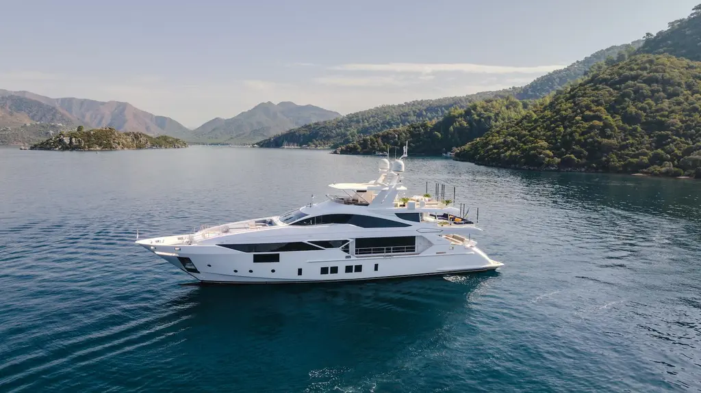 Charisma 2015 Benetti Fast 125 Yacht For Sale in Marmaris Charisma 2015 Benetti Fast 125 Yacht For Sale in Marmaris