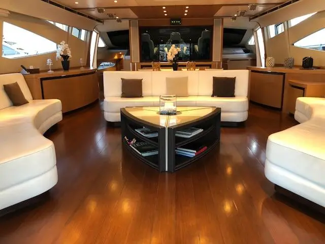2006 Pershing 115 Yacht For Sale in ROMA 2006 Pershing 115 Yacht For Sale in ROMA