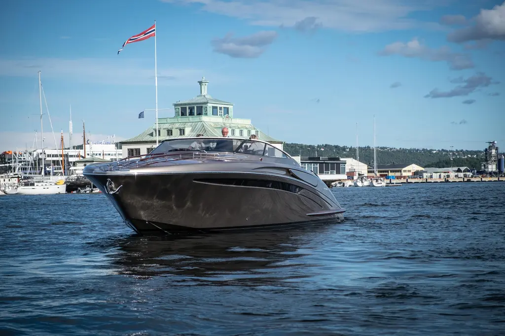 2006 Riva 44' Rivarama Yacht For Sale in Oslo 2006 Riva 44' Rivarama Yacht For Sale in Oslo