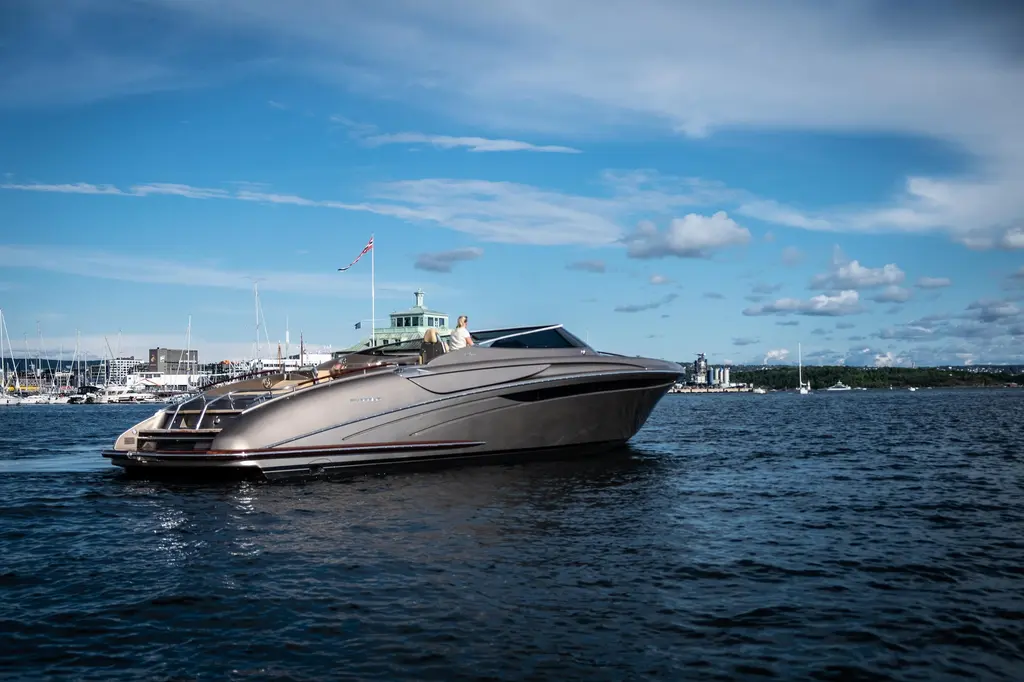 2006 Riva 44' Rivarama Yacht For Sale in Oslo 2006 Riva 44' Rivarama Yacht For Sale in Oslo